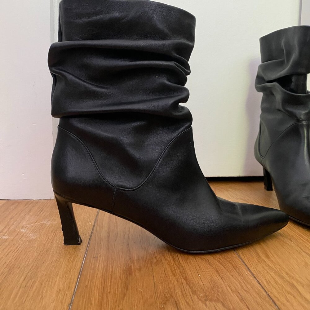 Stuart Weitzman Black Leather Ankle Boots with Heel Size 6